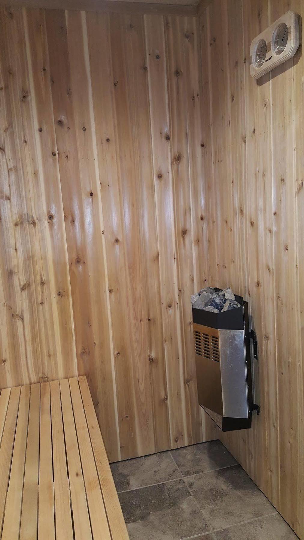Microtel Inn & Suites By Wyndham Whitecourt Eksteriør billede