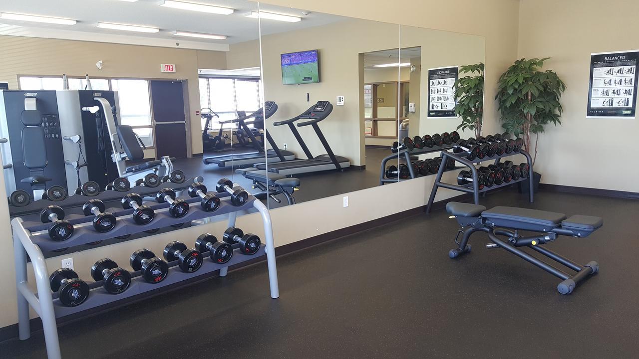 Microtel Inn & Suites By Wyndham Whitecourt Eksteriør billede